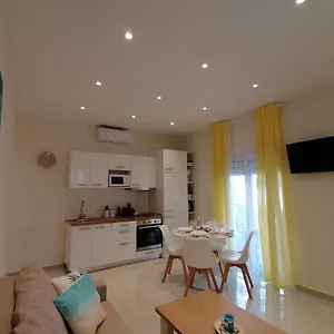 Apartment Sea Pleasure, Peraía